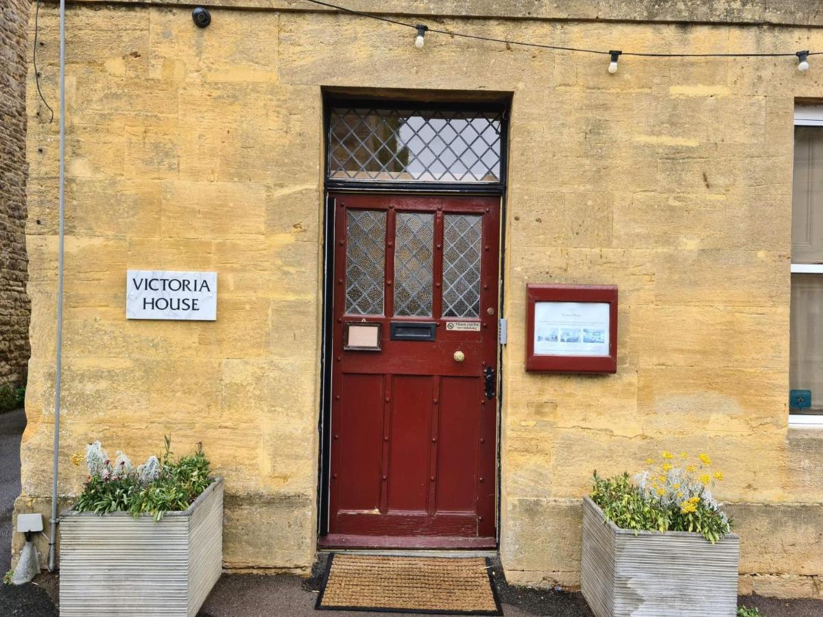 Hotel Victoria House Stow-on-the-Wold Exterior foto